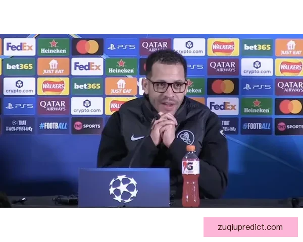 罗塞尼尔称埃斯特旺潜力无限球队挺过艰难十天迎来转机展现韧性与希望